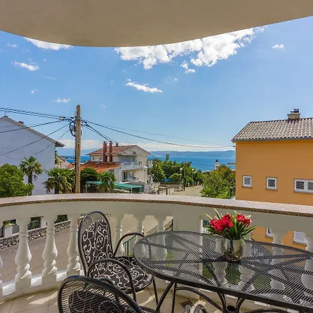 Komfortables Nur 500 Meter Zum Mit Meerblick, Klima, Privatem Balkon